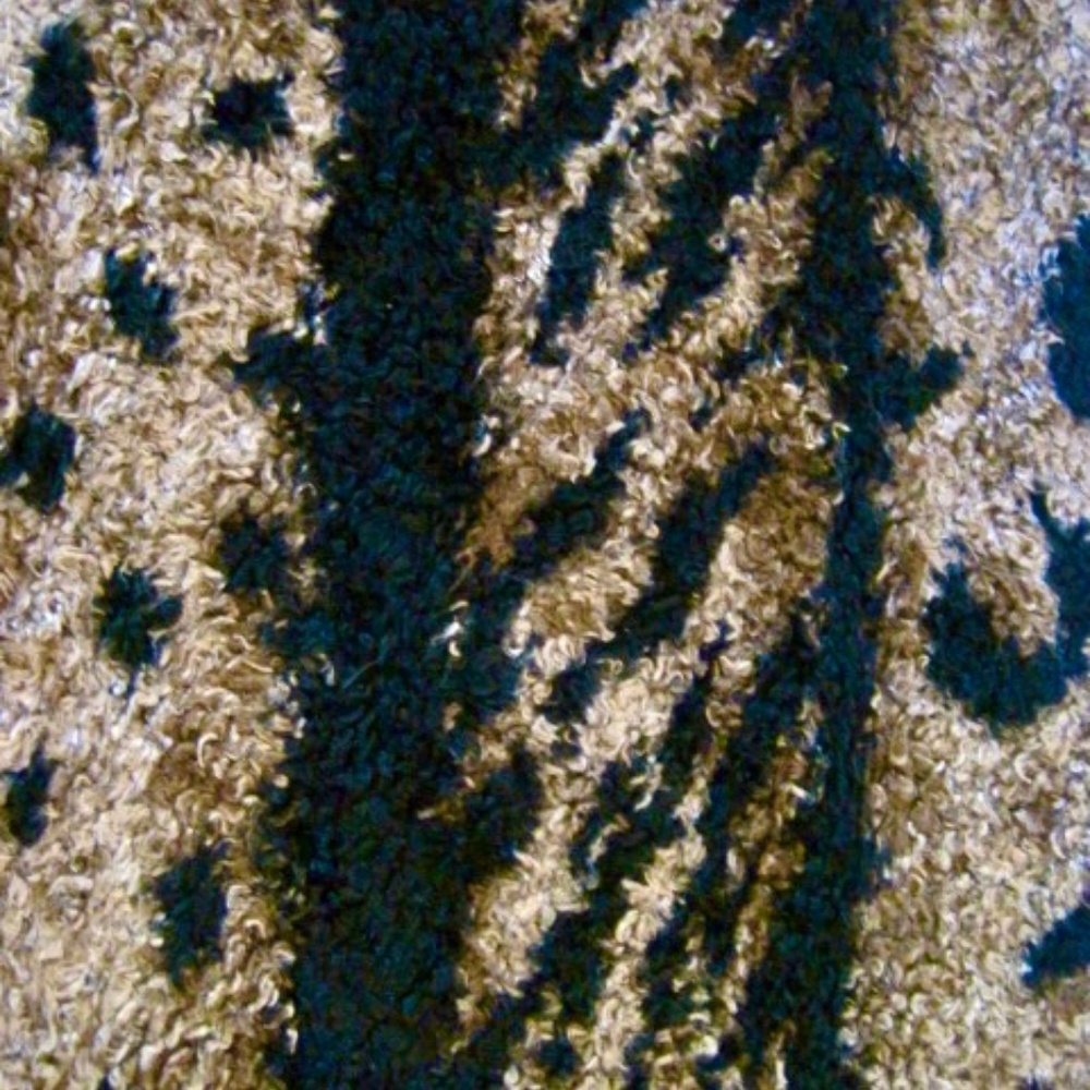 Simon Pull-Through Scarf - Picture 5 of 5